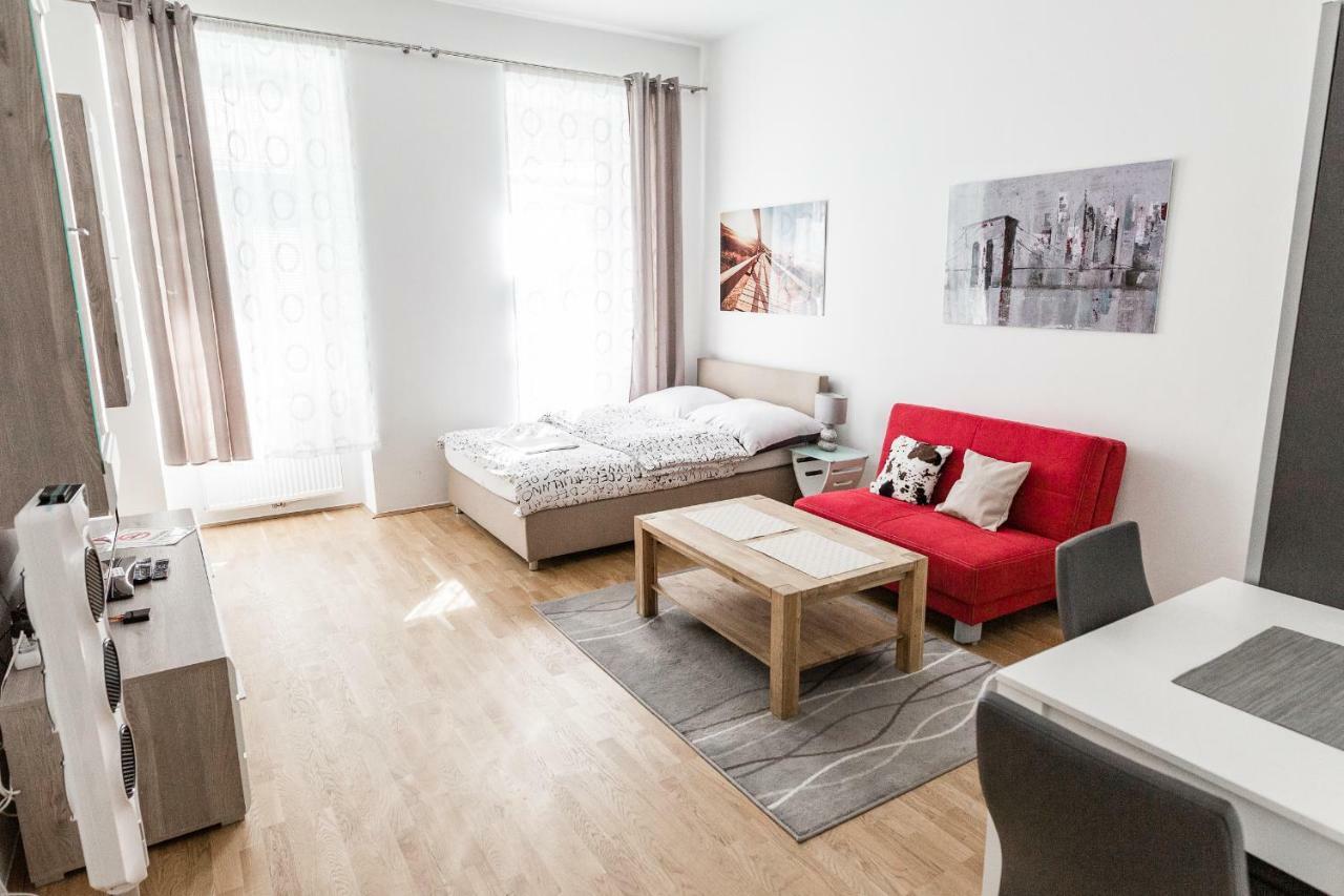 - Bg Wien